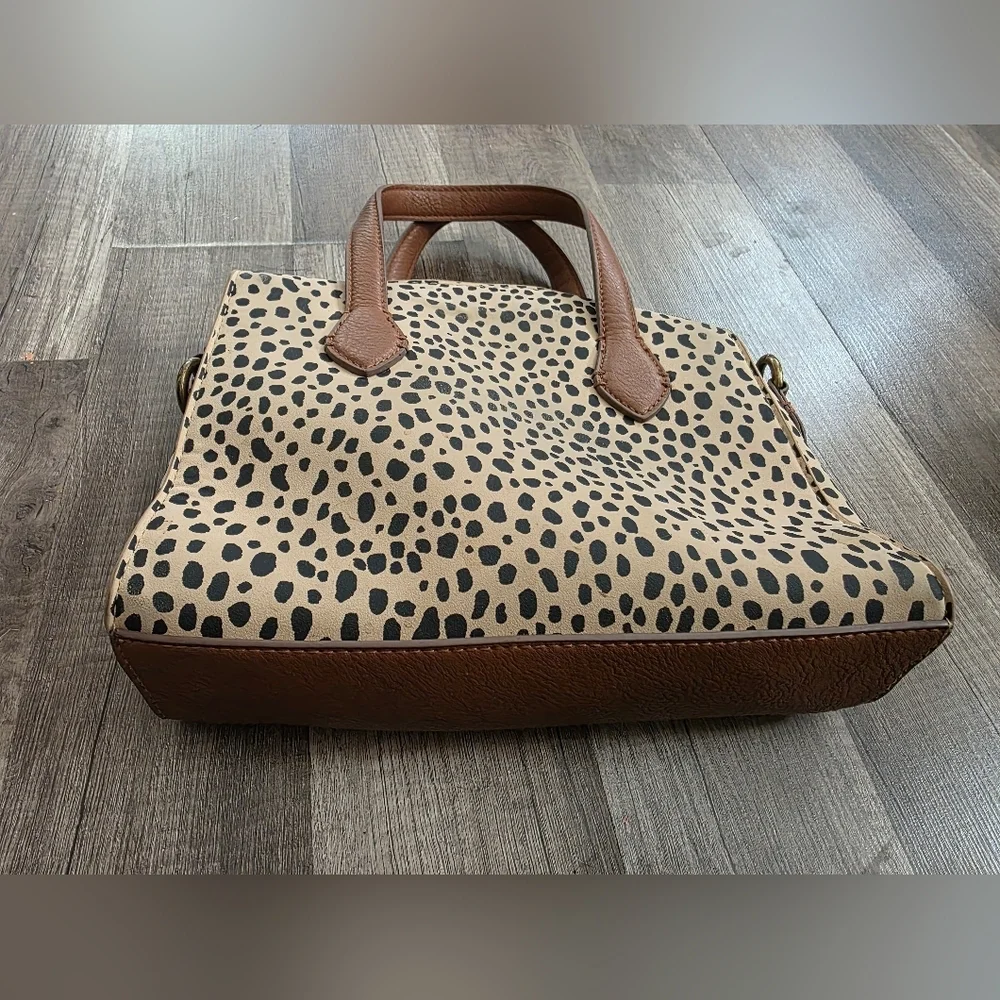 Universal Thread Target Leopard Animal Print Satchel Tan Crossbody Nano Boho